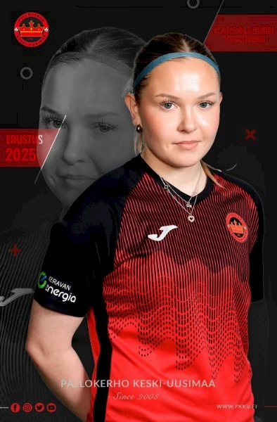 Jokelainen, Julia